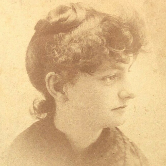 Beautiful Victorian Cabinet Card Photograph Julia La Fayette Greenshields CANADA