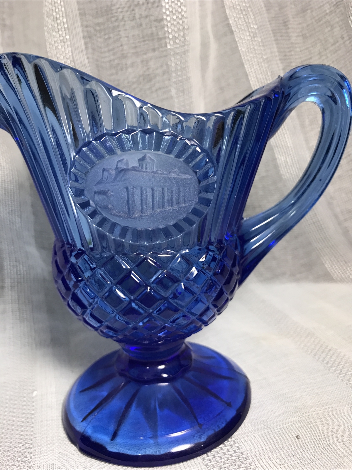 AVON Vintage 1970’s Cobalt Blue Pitcher Gravy Glass Mt. Vernon Handle Souvenir