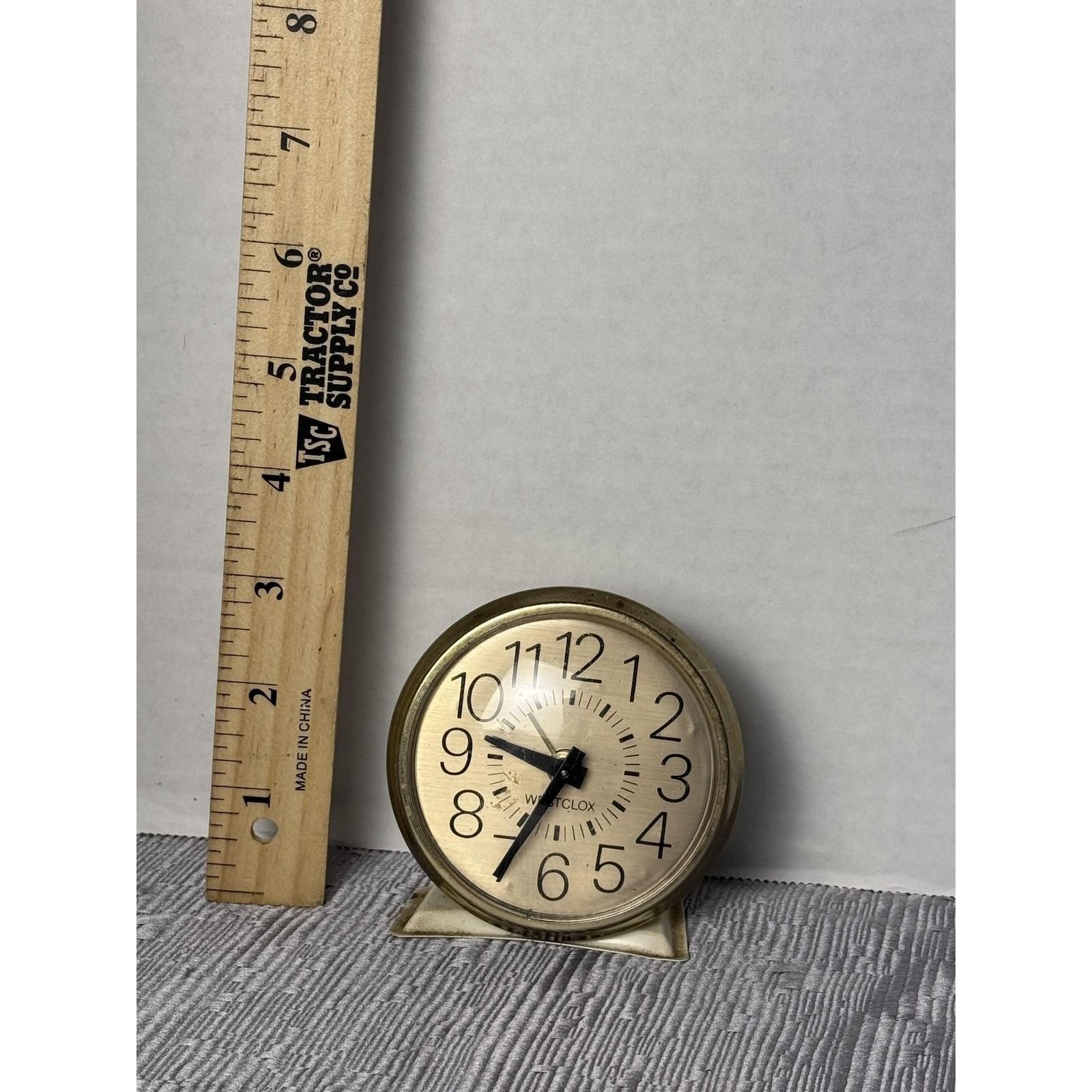 Vintage Westclox Beige Metal Wind Up Alarm Clock Mechanical Analog Retro Desk