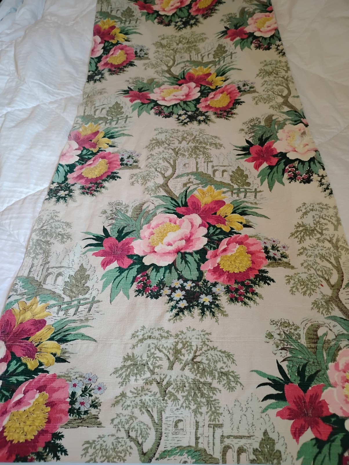 VTG 1950s MCM Puritan Vat ISLE OF CAPRI Scenic Floral Barkcloth - CUTTER 