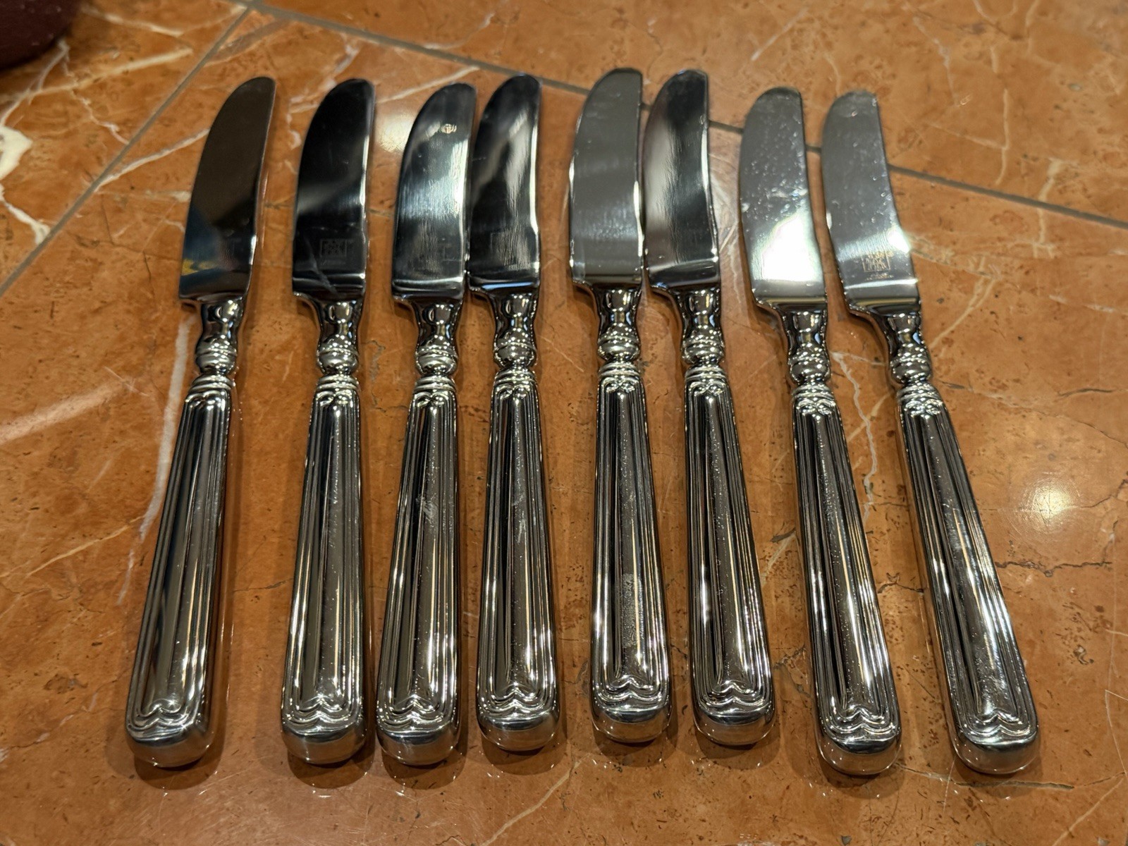 ZWILLING JA HENCKELS 18/10 SS VINTAGE 1876 SILVERWARE DINNER KNIVES LOT 8 EUC