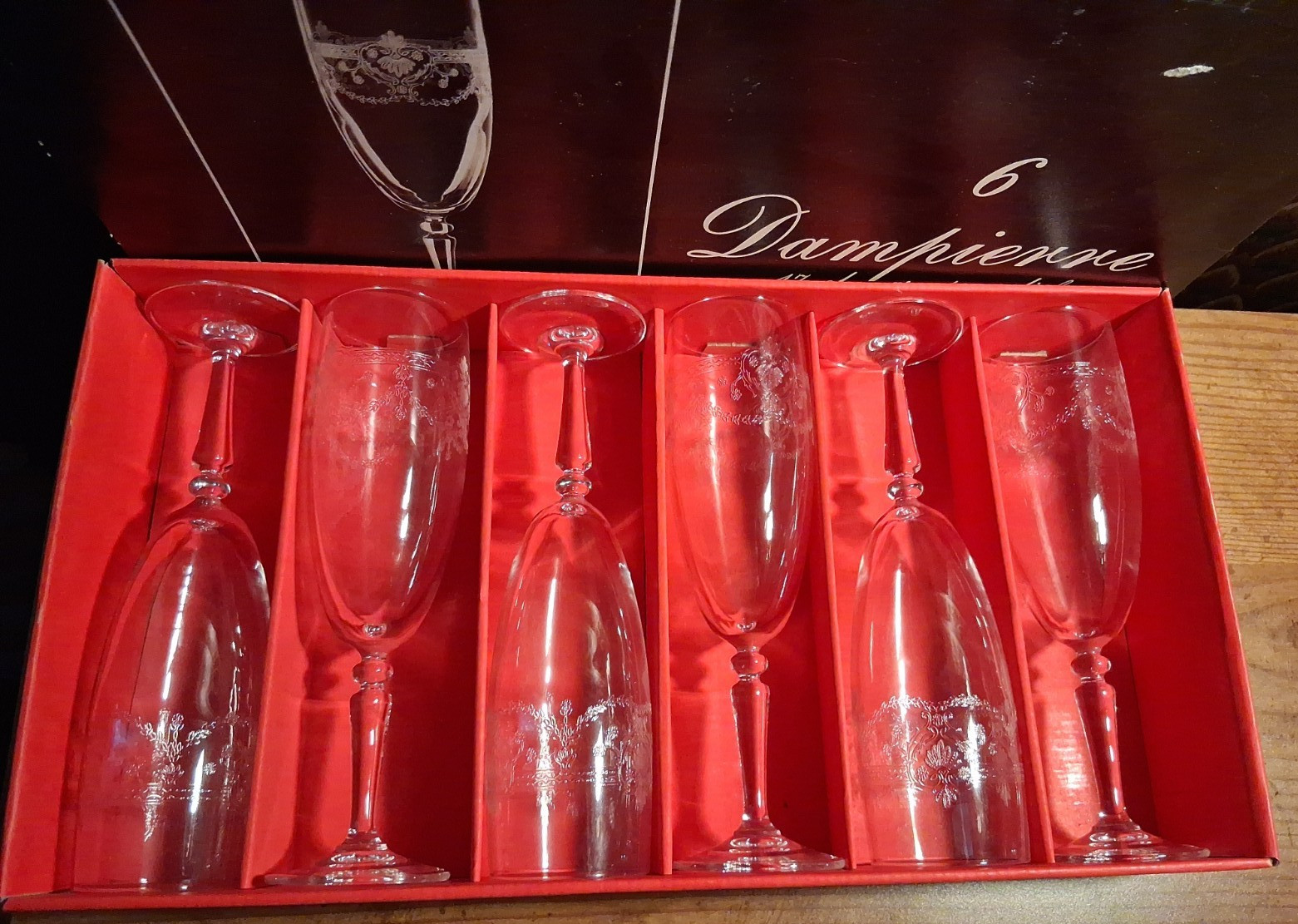 Cristal D\'Arques-Durand Dampierre Champagne Flute Set of 6 w/box