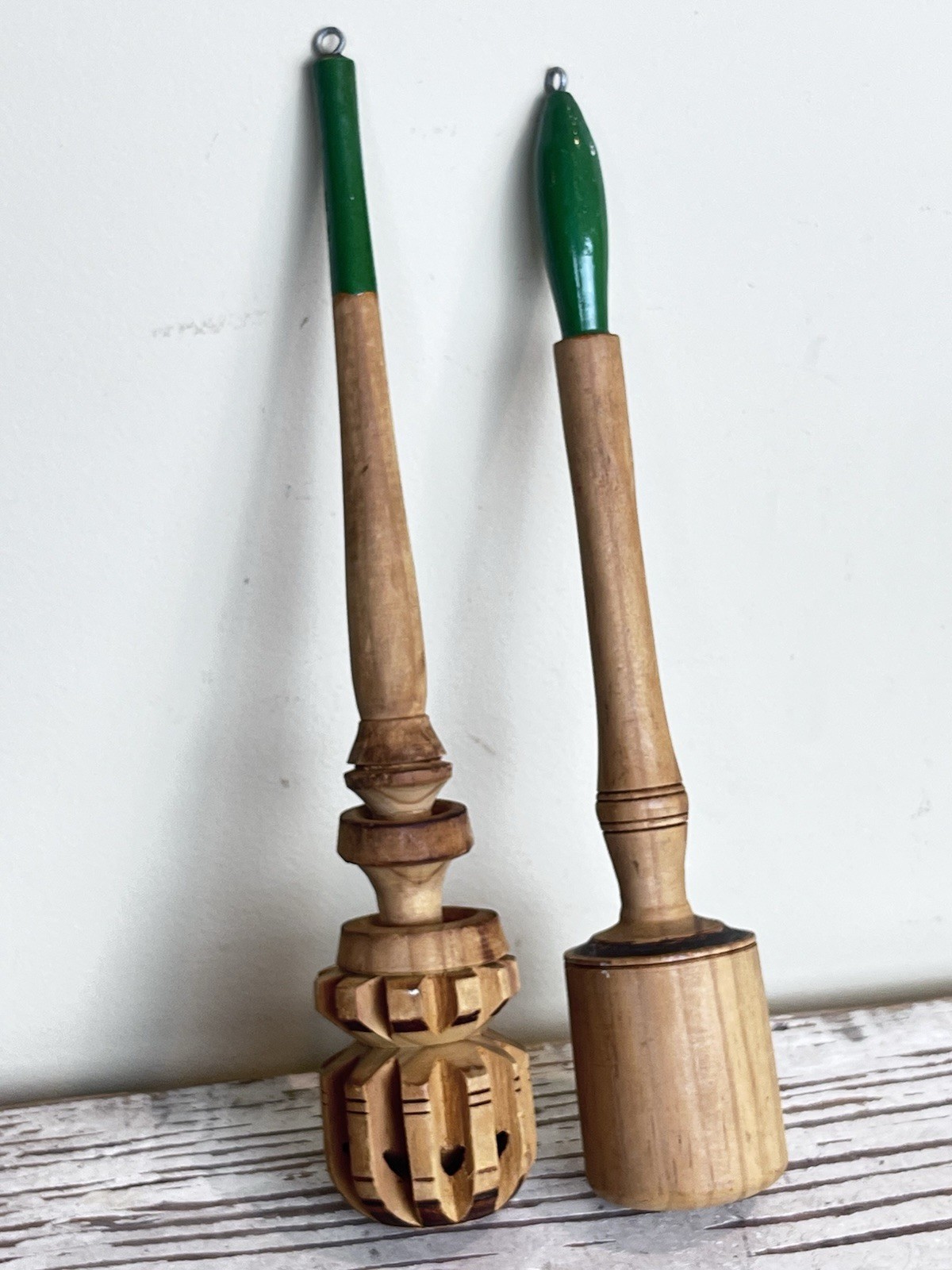 VTG Carved Wooden Green Handle Hot Chocolate Honey Whisk Stirrer And Muddler