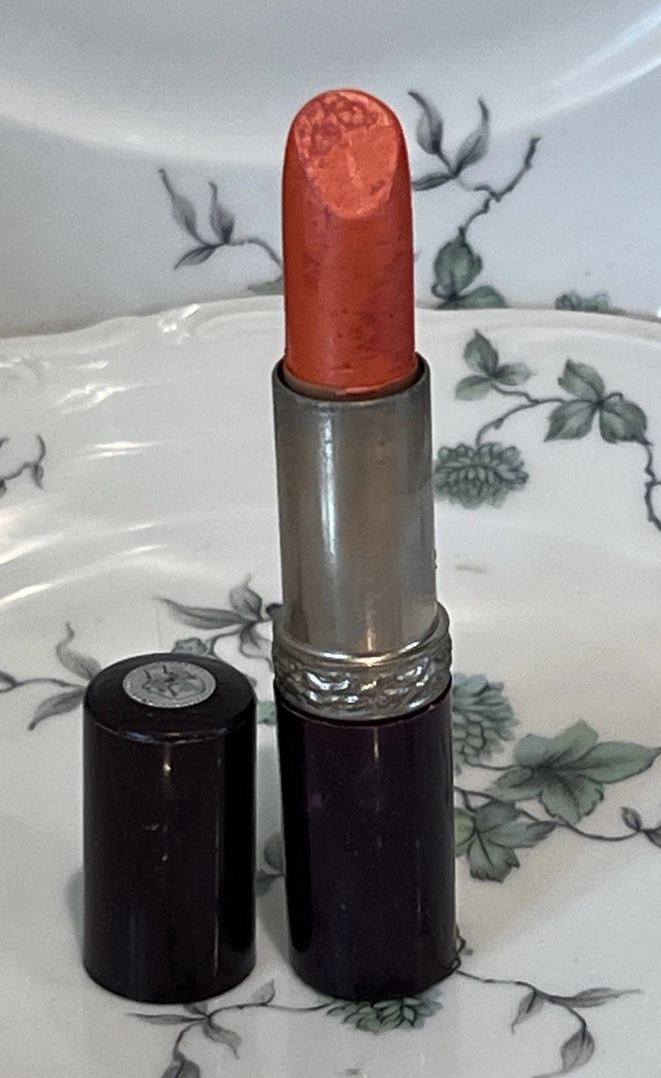 VINTAGE REVLON MOON DROPS LIPSTICK LUMINESQUE  COLLECTIBLE OPALINE ORANGE NOS
