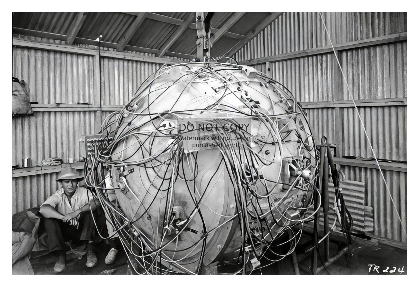 THE FIRST ATOMIC BOMB TRINITY TEST THE GADGET WW2 HIROSHIMA 4X6 PHOTO THE FIRST ATOMIC BOMB TRINITY TEST THE GADGET WW2 HIROSHIMA 4X6 PHOTO
