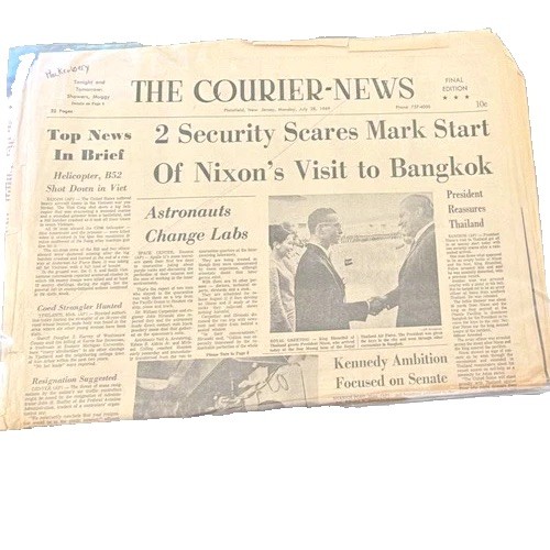 Vintage May 25, 1969 Plainfield Courier-News “Astronauts Change Labs” Apollo 11