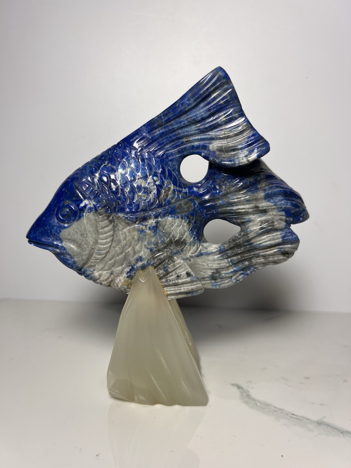 VTG Hand Carved Lapis Lazuli Stone Fish Sculpture 