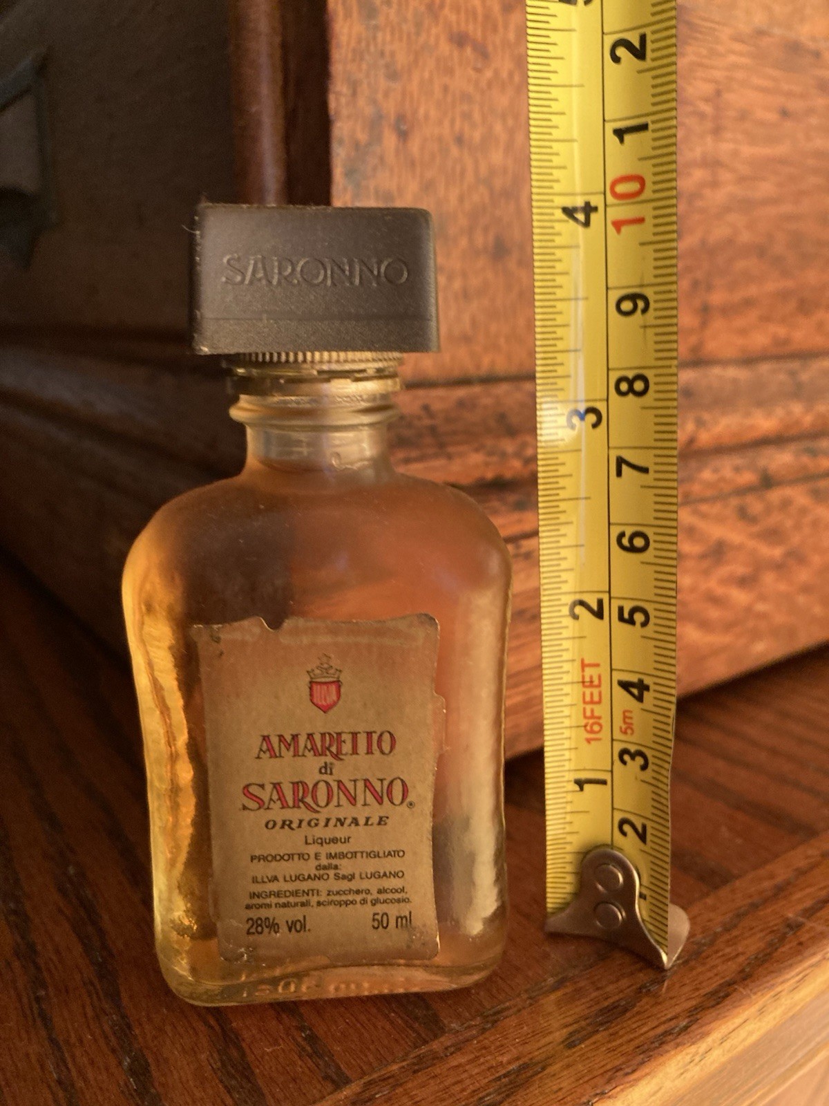 VTG ( RARE ) ORIGINAL Amaretto Disaronno Bottle Collectible 50 ML