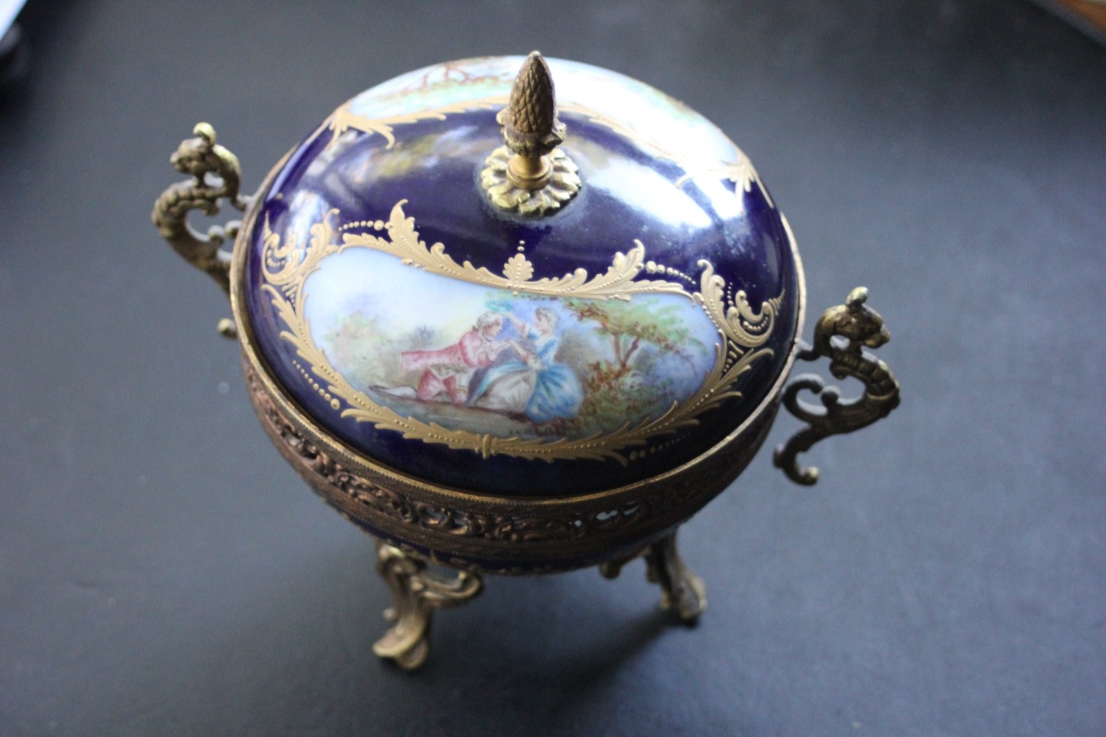 Antique french Sevres porcelain hand painted  bonbonniere dish in exquisite cond