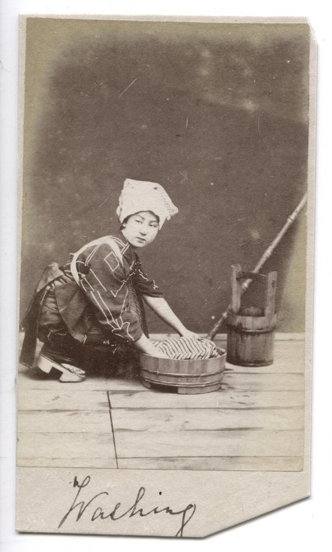 c.1870's PHOTO - JAPAN CDV SIZE - WASHING