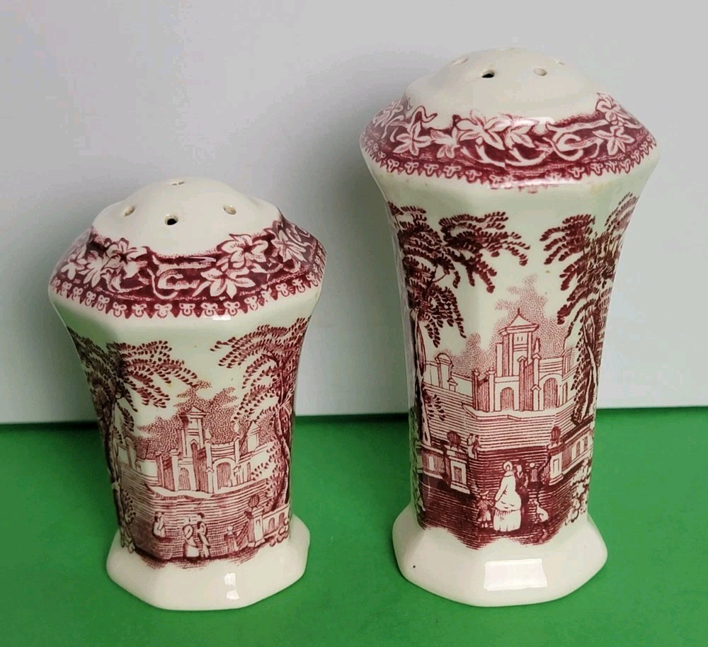 Set Of Mason's Vista England Pink Ironstone Ceramic Salt & Pepper Shakers. 