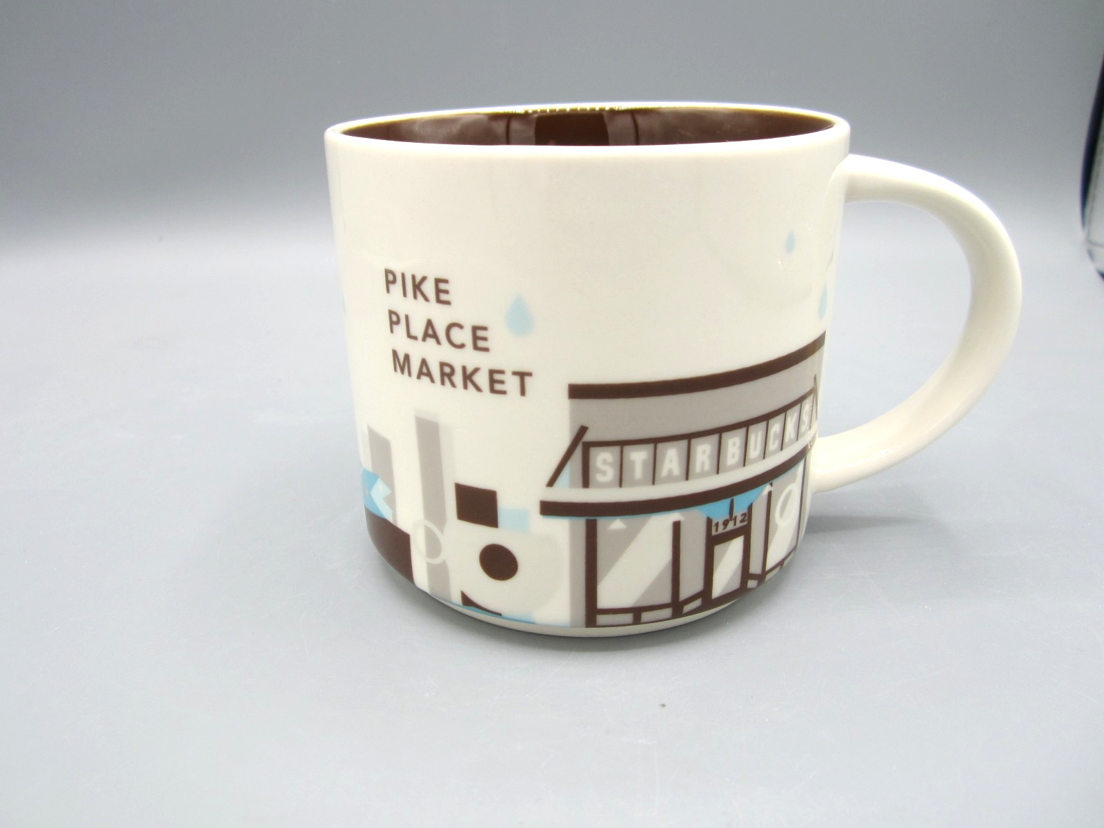 Starbucks White Brown  Pike Place \