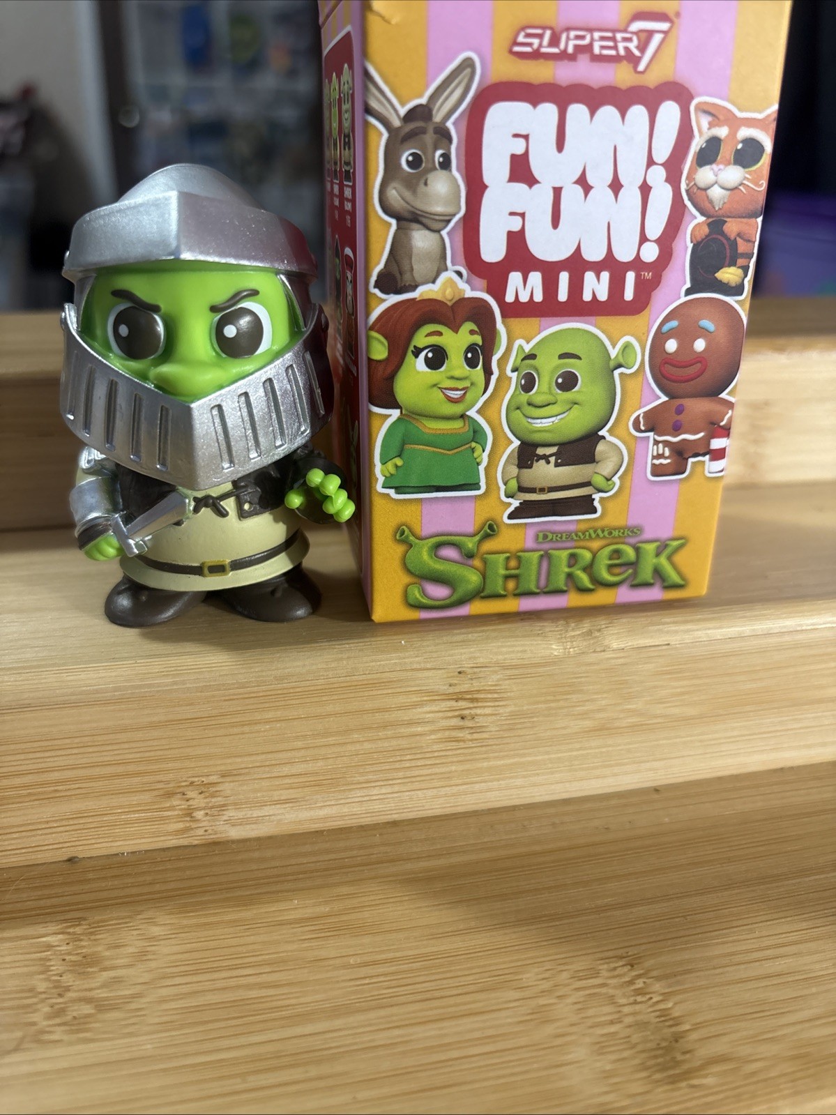 Shrek Dreamworks Shrek Armor FUN FUN Super7 2.5\