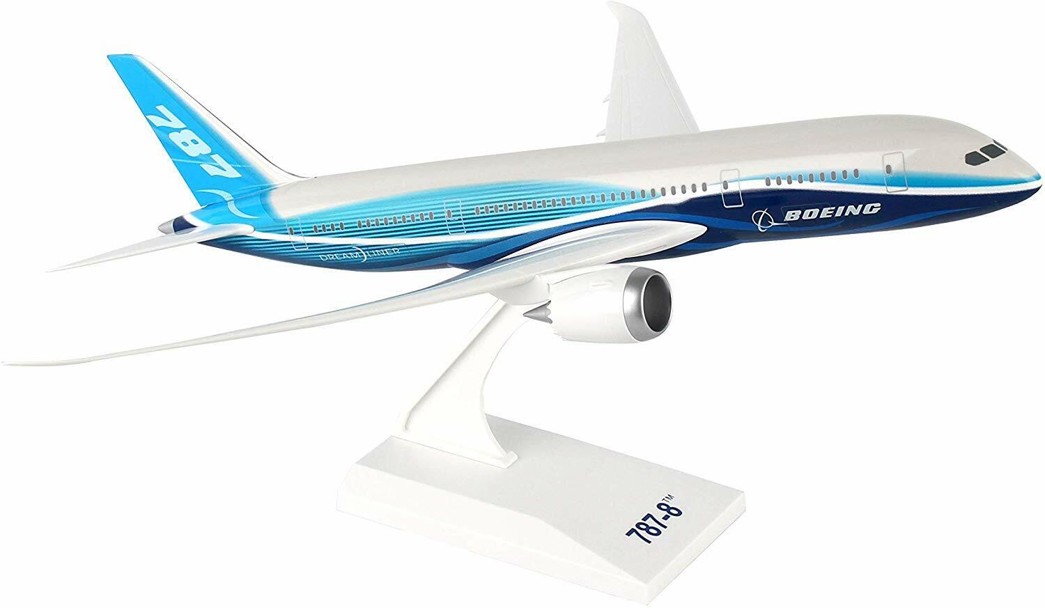 Skymarks SKR187 Boeing 787-800 House Livery Desk Display 1/200 Model Airplane