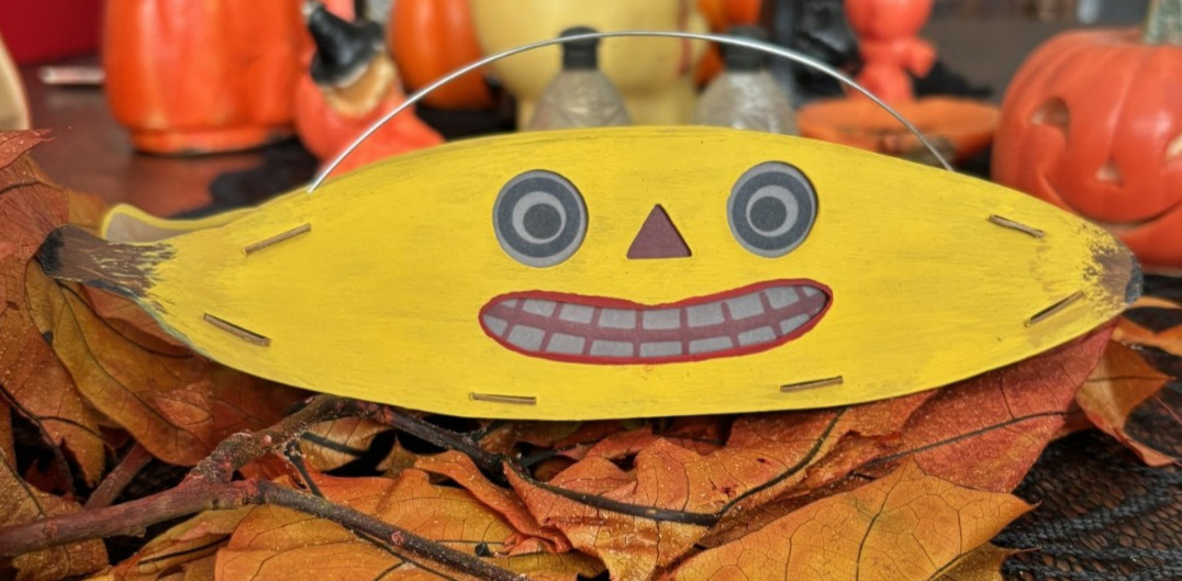HALLOWEEN Folk Art Banana Face Hand Painted Antique Vtg Style Lantern Double Sid