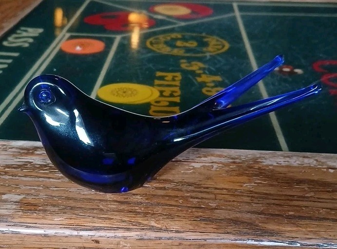 Vintage BERGDALA Sweden Cobalt Blue Glass 5.25\
