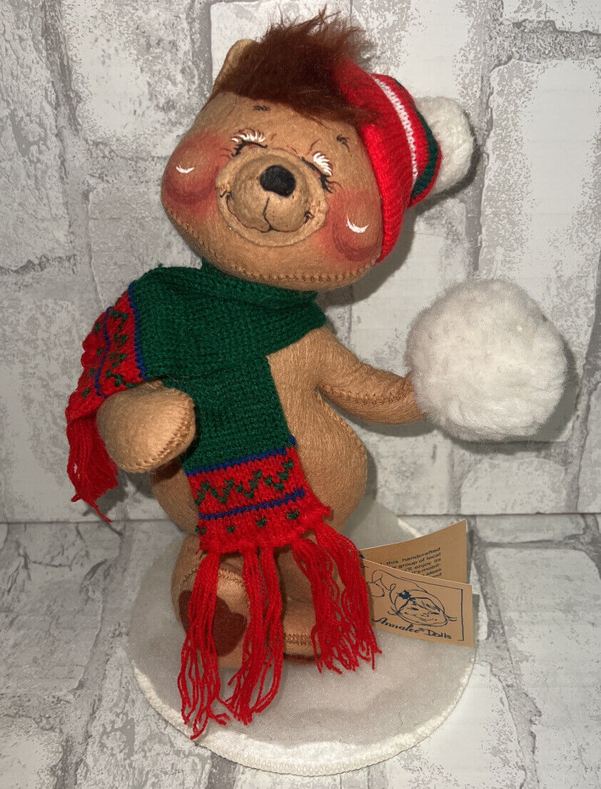 Vintage Annalee Doll Christmas Santa Bear with Snowball 11” with Tag 1988