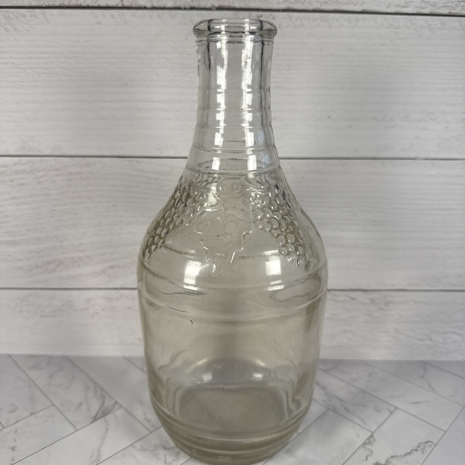 1933 Owens-Illinois Glass Company Liquor Wine Decanter Embossed Grapes Leaf VTG