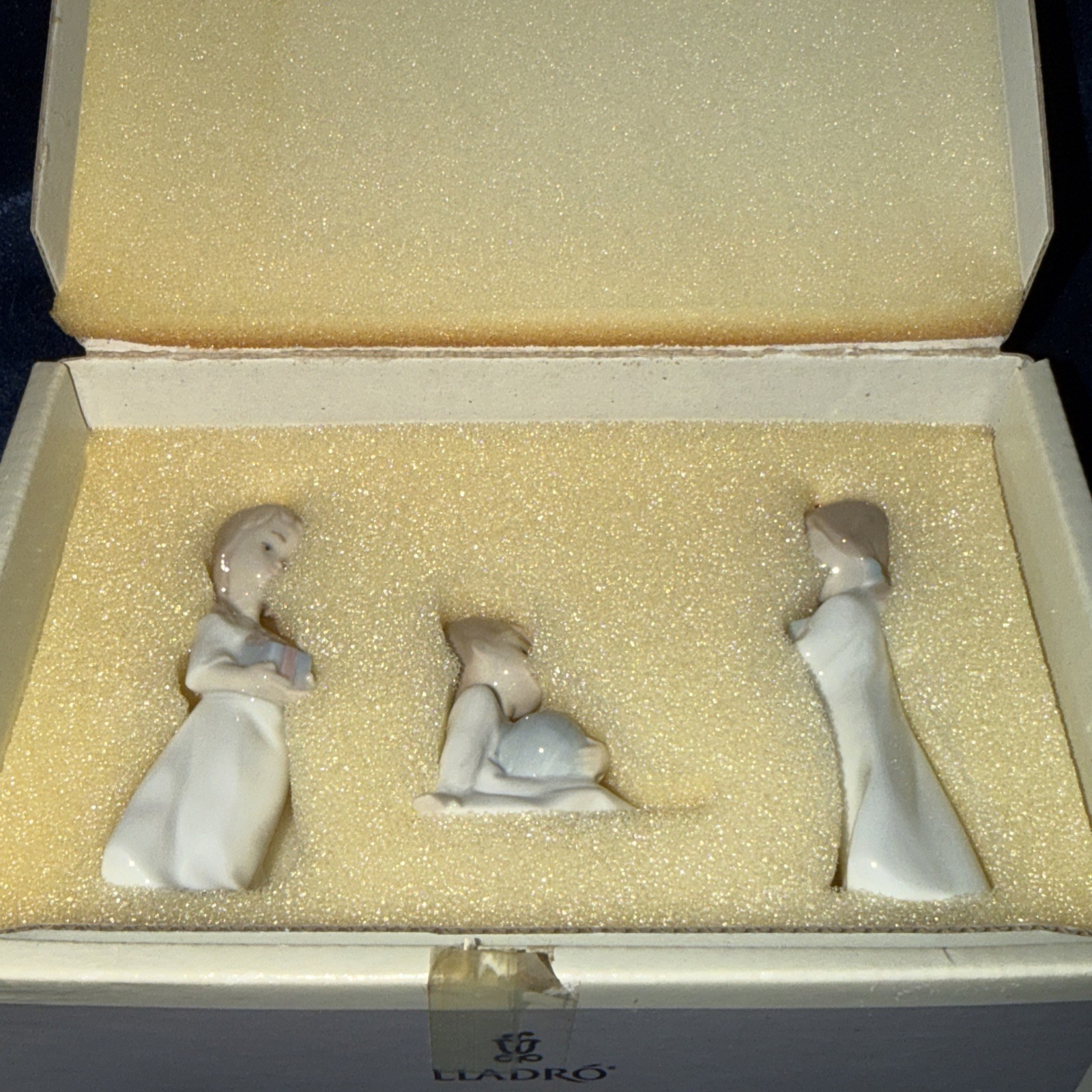 Vintage Lladro Set 3 Mini Camisones Christmas Morning Ornament Original Box 1992
