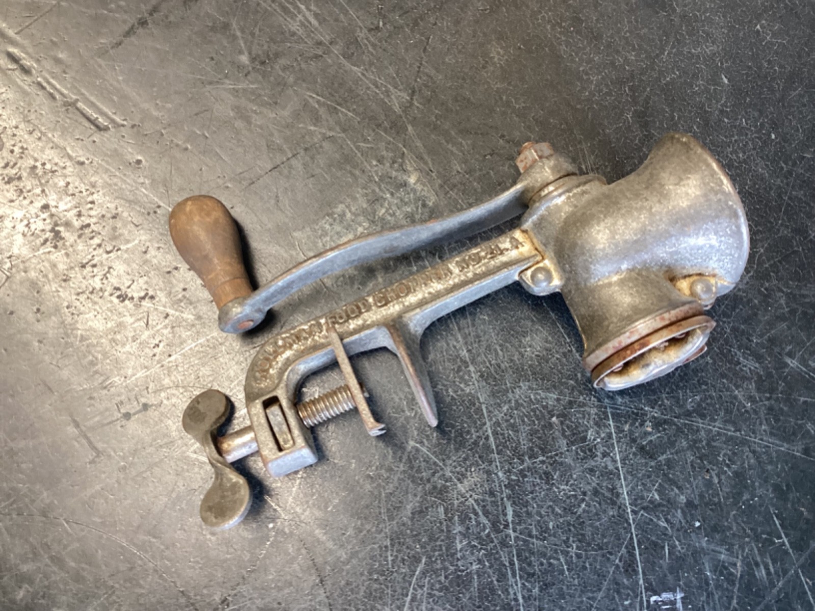SMALL VINTAGE ROLLMAN MFG No.21A HAND CRANK CAST IRON FOOD CHOPPER/GRINDER