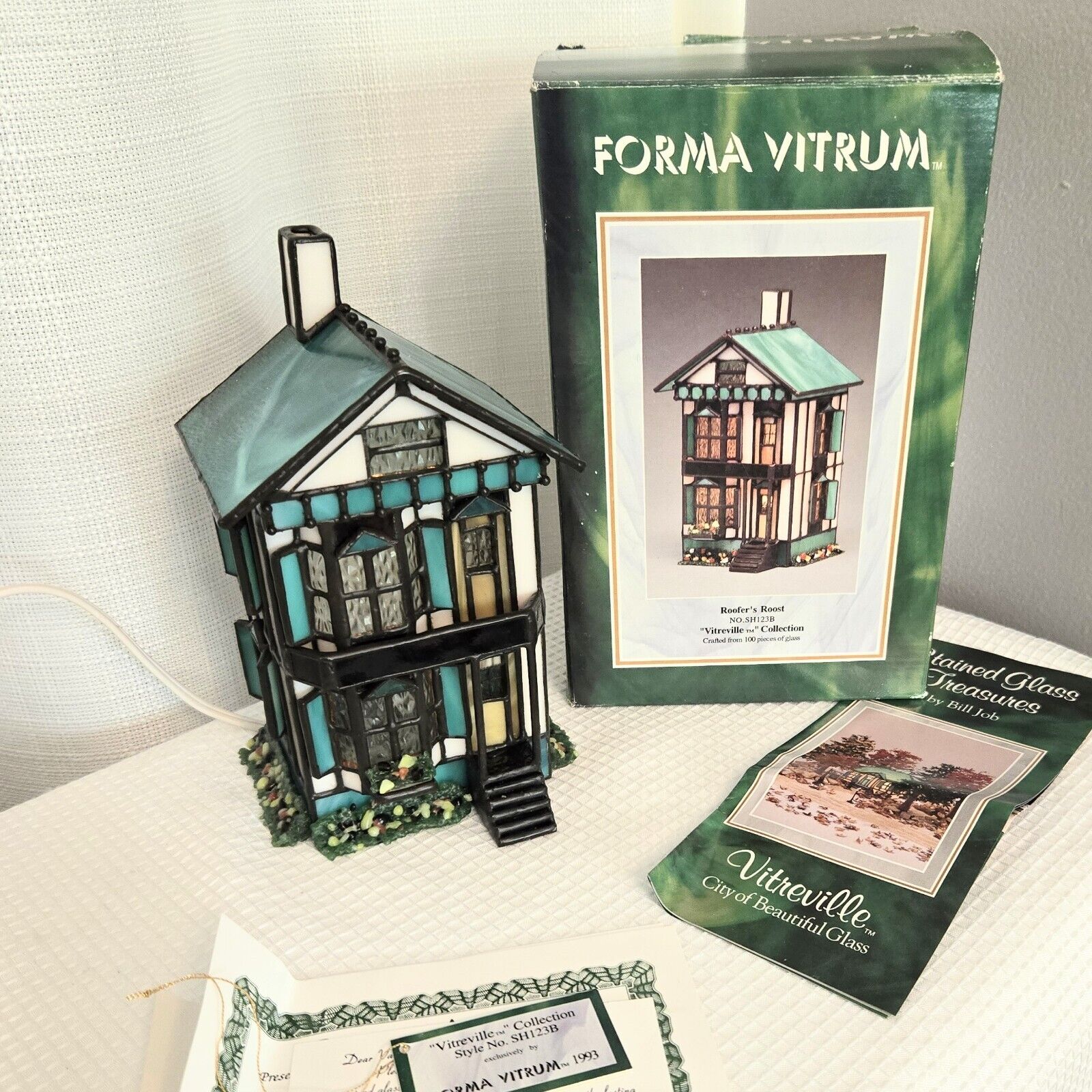 Forma Vitrum Stained Glass Lighted Roofers Roost House Bill Job Woodland Village