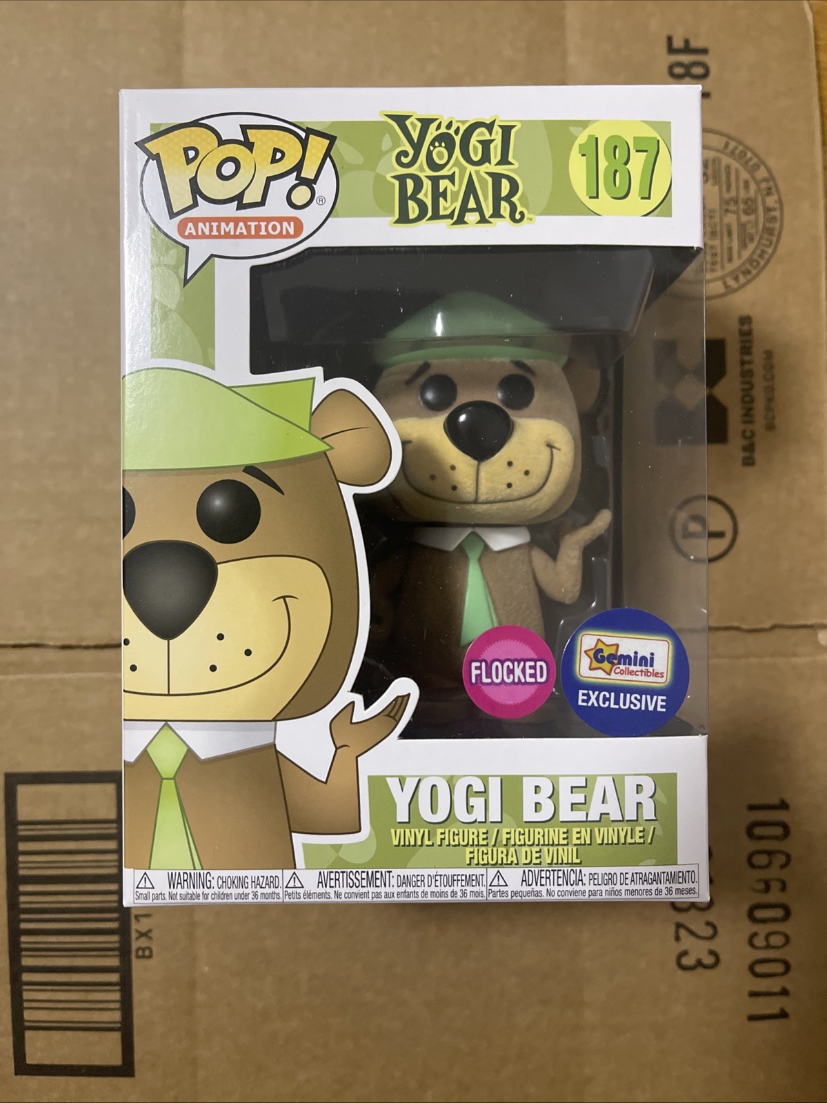Funko Pop Yogi Bear (Flocked) #187 - Gemini Collectibles (Exclusive)