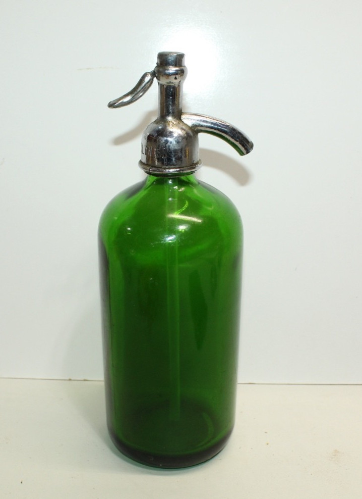Vintage Green Seltzer Bottle N Wanshel Good Health Brooklyn NY Vintage Green Seltzer Bottle N Wanshel Good Health Brooklyn NY
