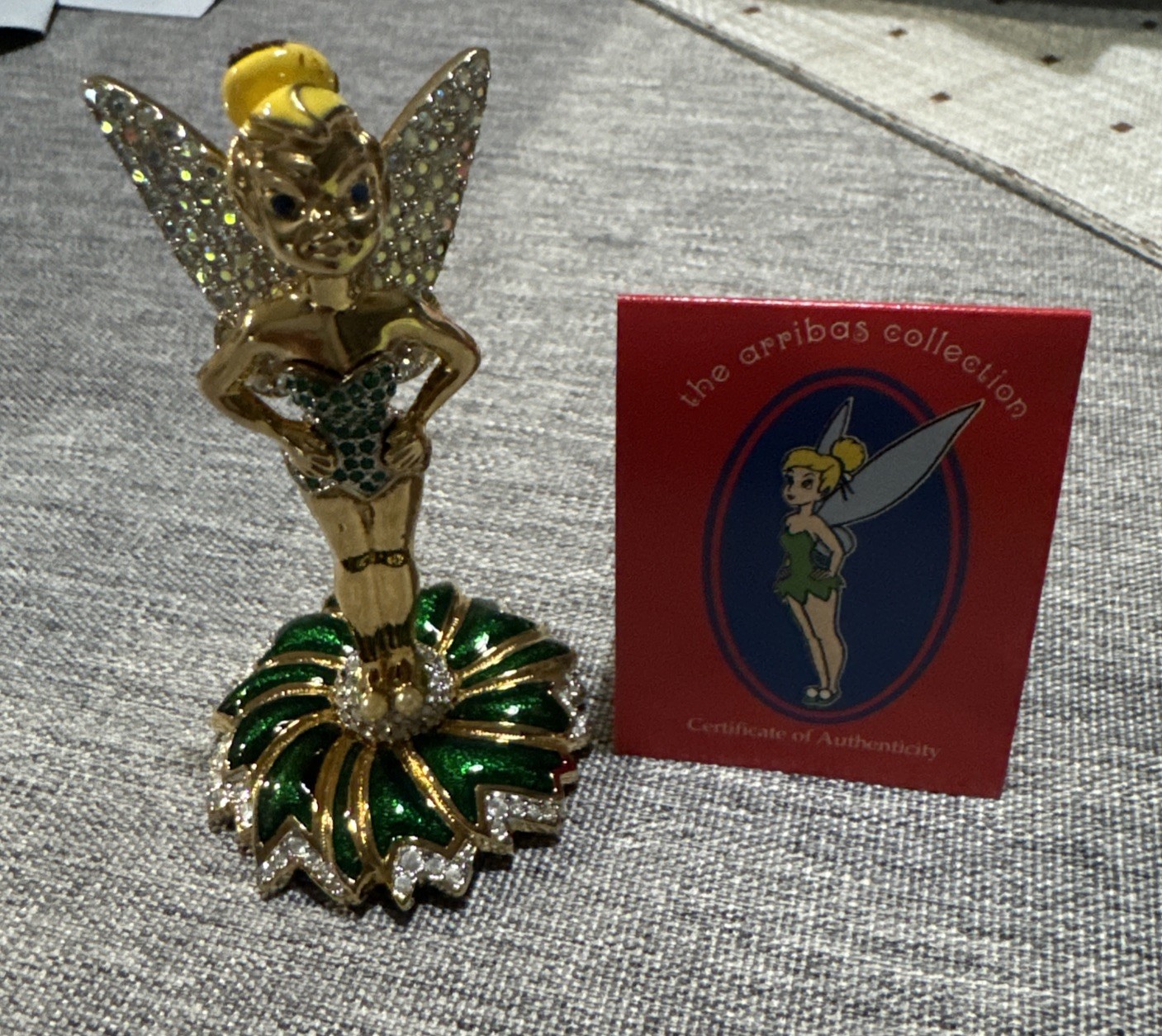 Disney Arribas Brothers Swarovski Jeweled Tinker Bell with Base and Plaque Disney Arribas Brothers Swarovski Jeweled Tinker Bell with Base and Plaque