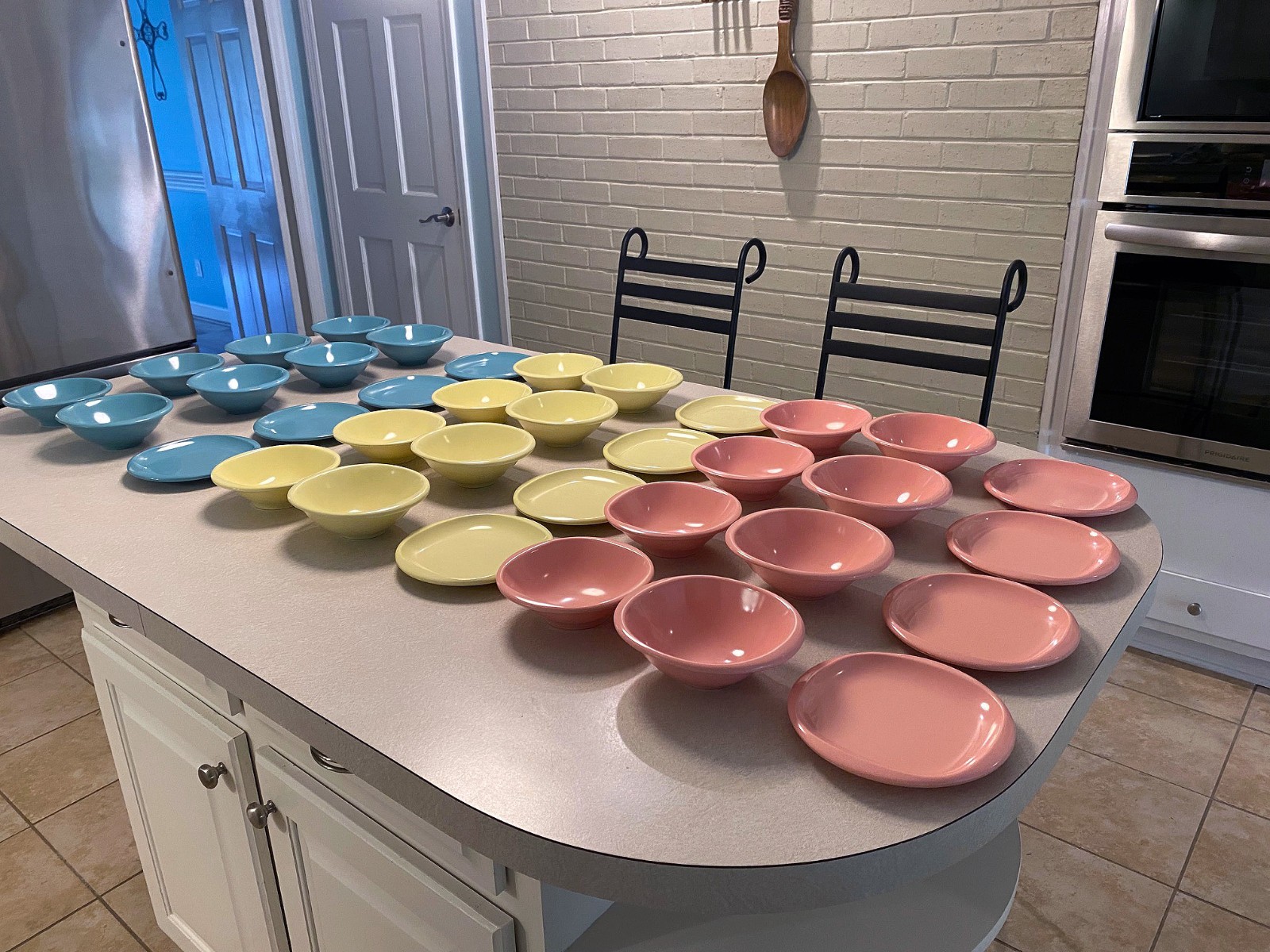 Vintage Boontonware Dinnerware Set  *** Set includes 91 pcs ***