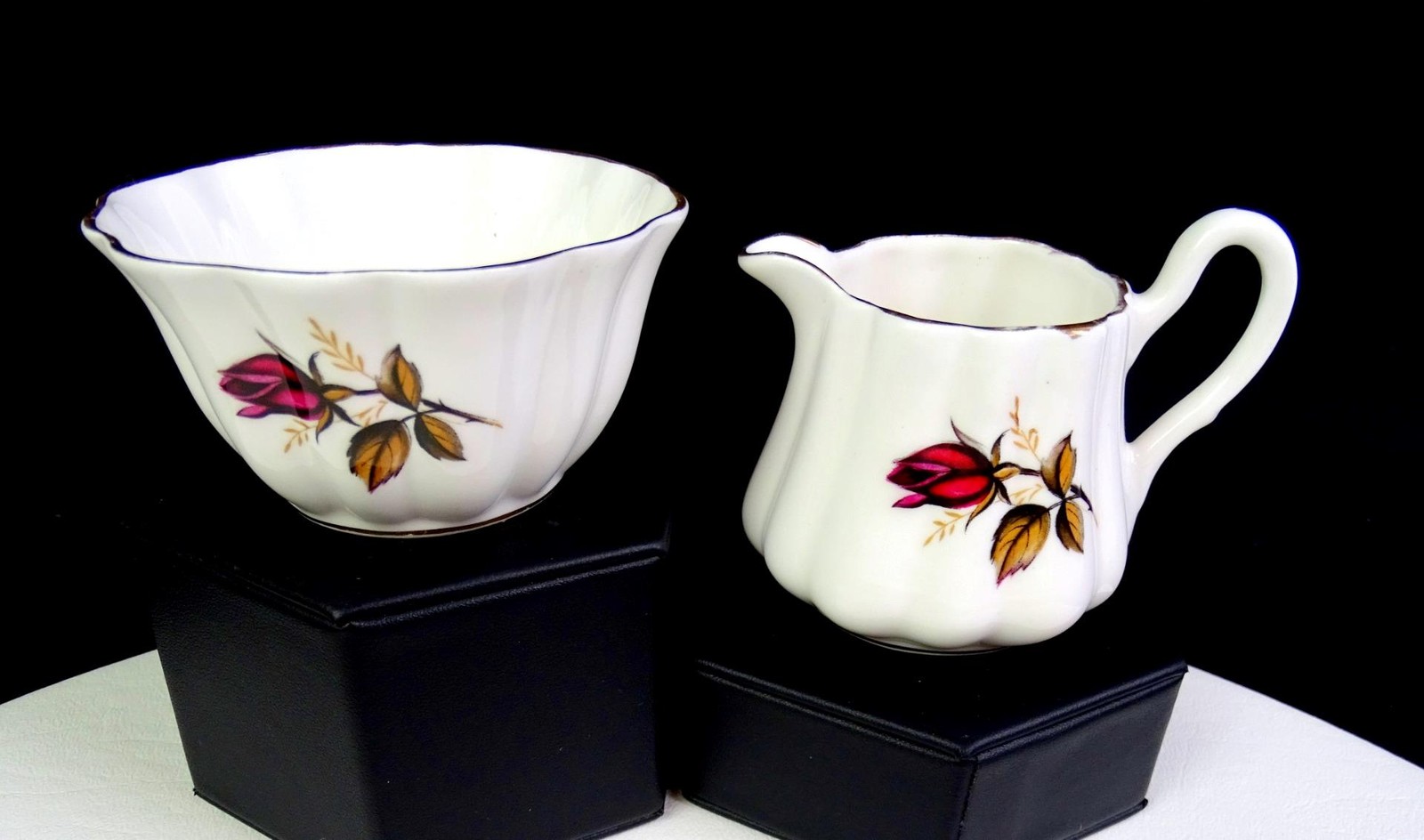 Royal Stuart Porcelain Spencer Stevenson Rose 2 1/2\