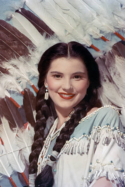 Debra Paget on the set of Broken Arrow 1950s 4x6 Photo