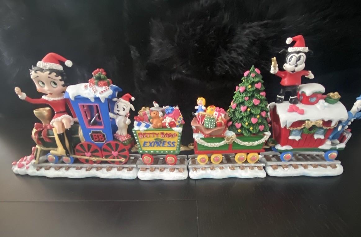 Danbury Mint Betty Boop Christmas Express Train Set NEW IN BOX RARE Danbury Mint Betty Boop Christmas Express Train Set NEW IN BOX RARE