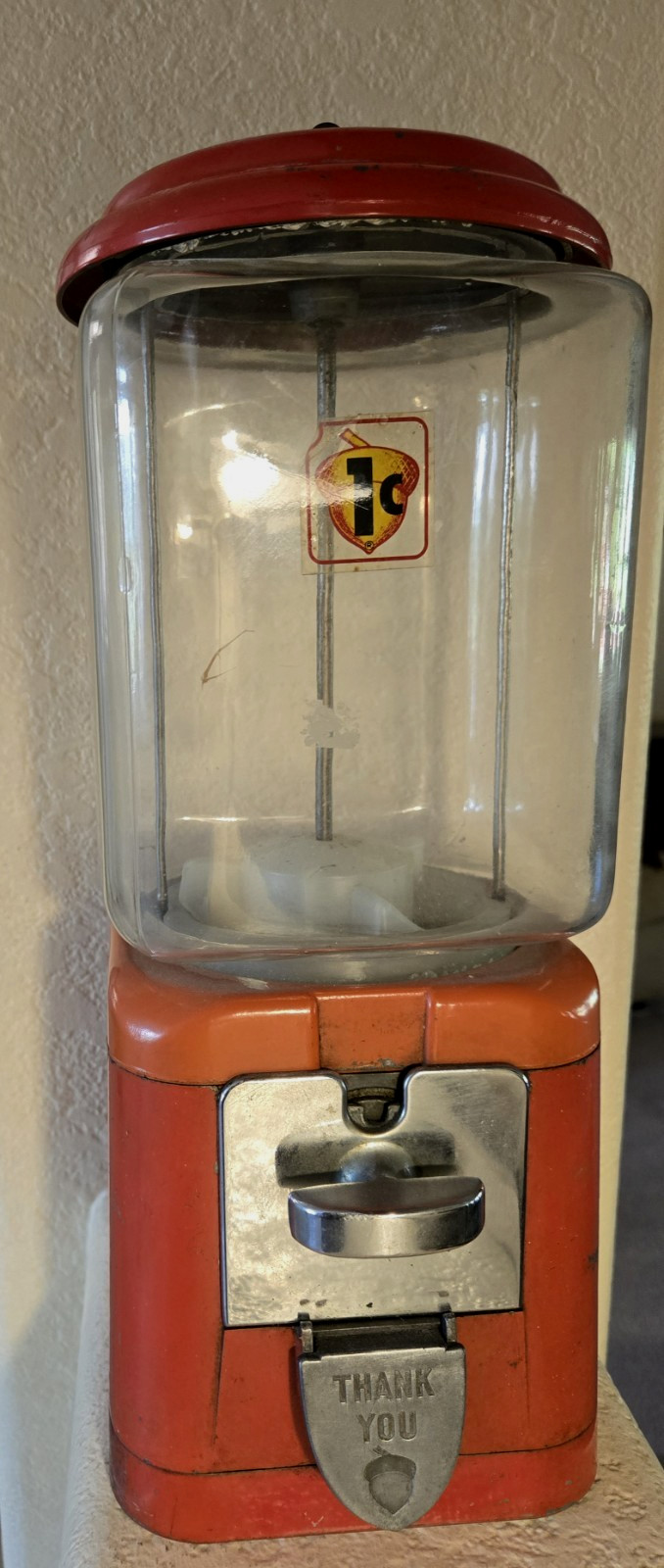 Vintage  Bell National Oak Acorn 1 CENT Gumball Vending Machine With Key