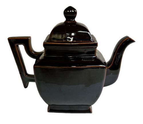 Vtg MCM dark brown ceramic teapot made in Japan 8” X 7” X 5” 1940-1960
