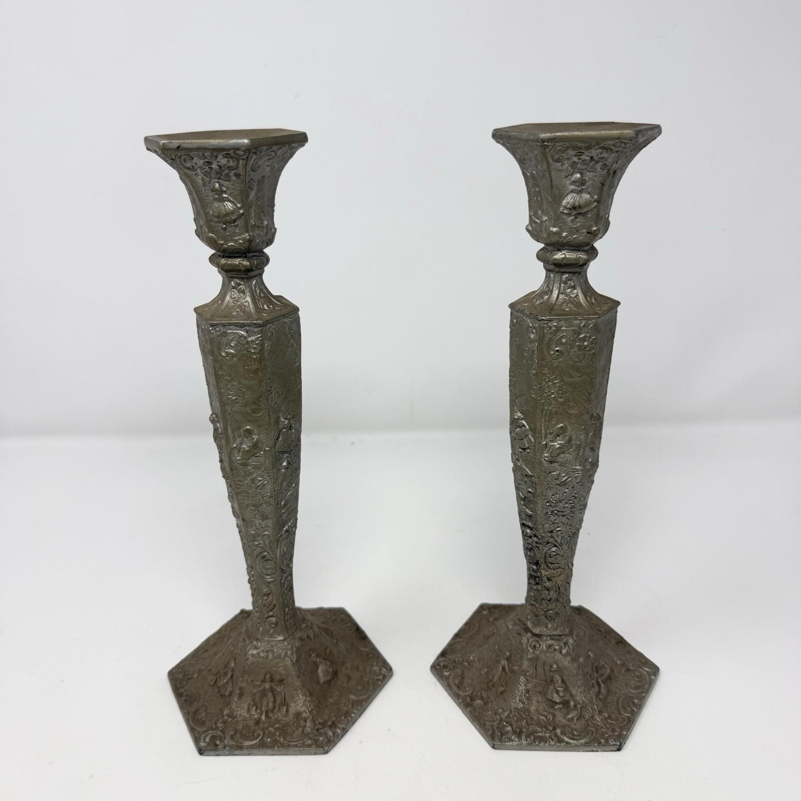 Atq WB Mfg. Co.Weidlich Brothers Candlestick 2344 Silver plated Man Woman Dutch