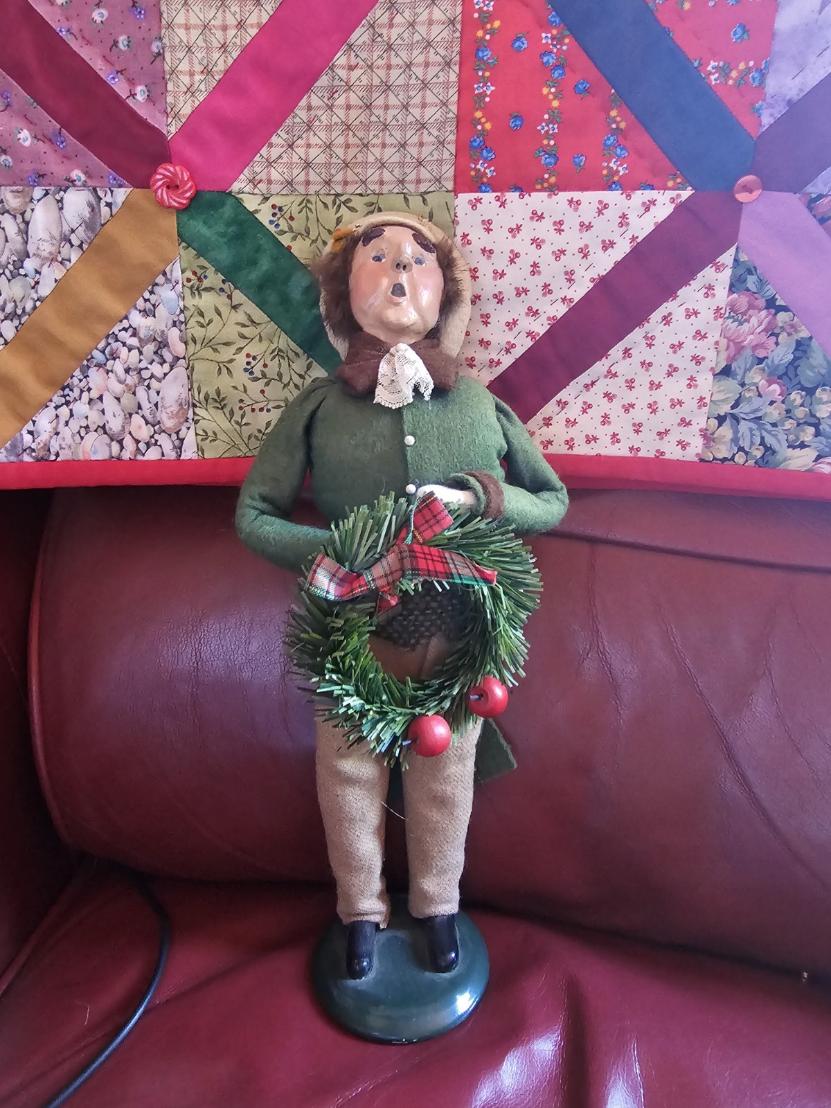 Byers\' Choice Carolers 1994 Traditional Adult Man Caroler SIGNED