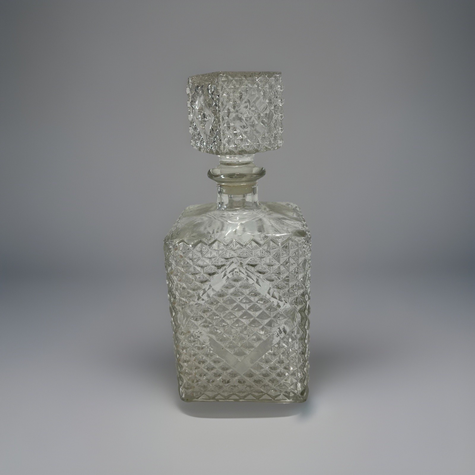 Diamond Pattern Glass Whisky Decanter, 1960s JW Whisky Diamond Pattern Glass Whisky Decanter, 1960s JW Whisky