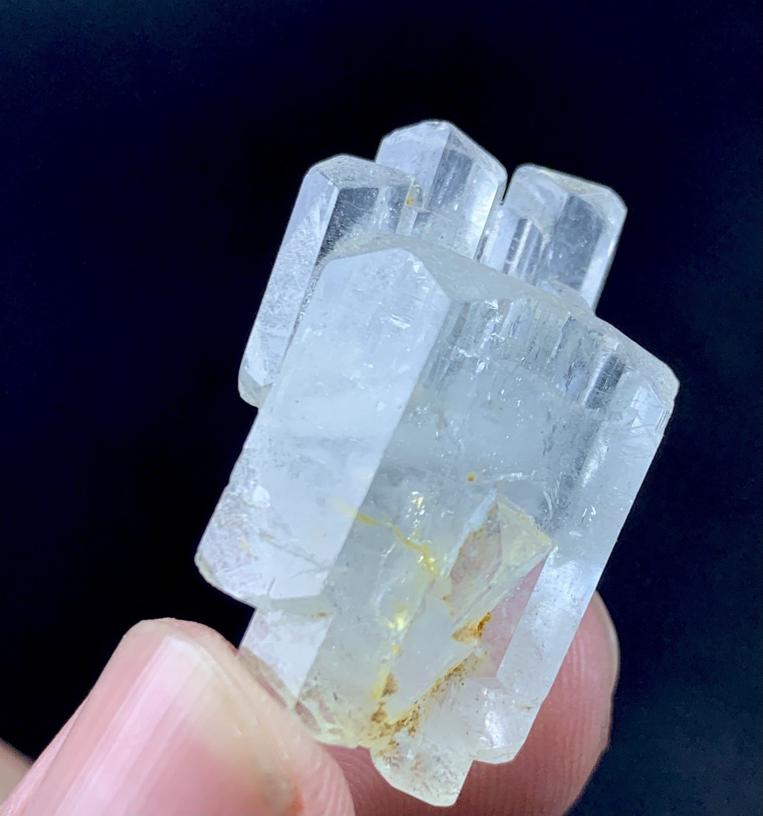 Natural Aquamarine Crystals Bunch From Pakistan   10 Grams