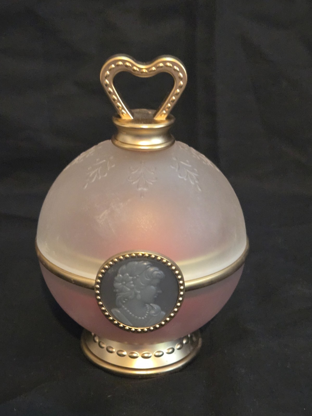 Les Merveilleuses Ladurée Rose Face Color Pot Empty Container Black Cameo Resin