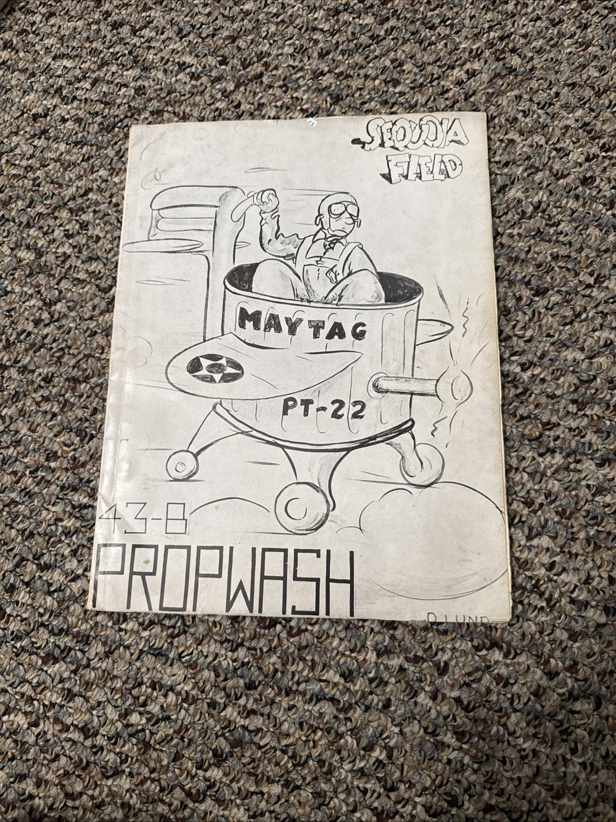 1943 - 8 WW2 Yearbook \