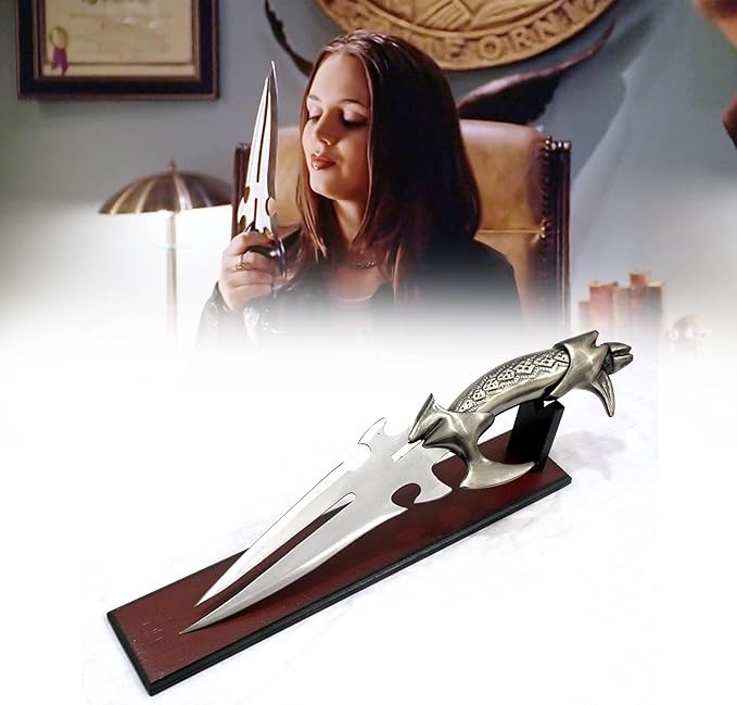 Buffy the Vampire Slayer Jackal Knife Replica 16\