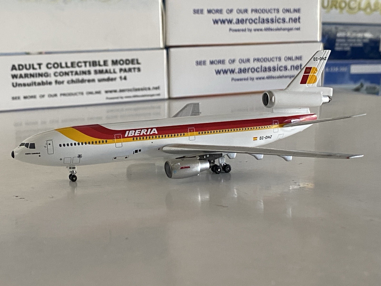 Aeroclassics Iberia Douglas DC-10-30 1:400 EC-DHZ ACECDHZ