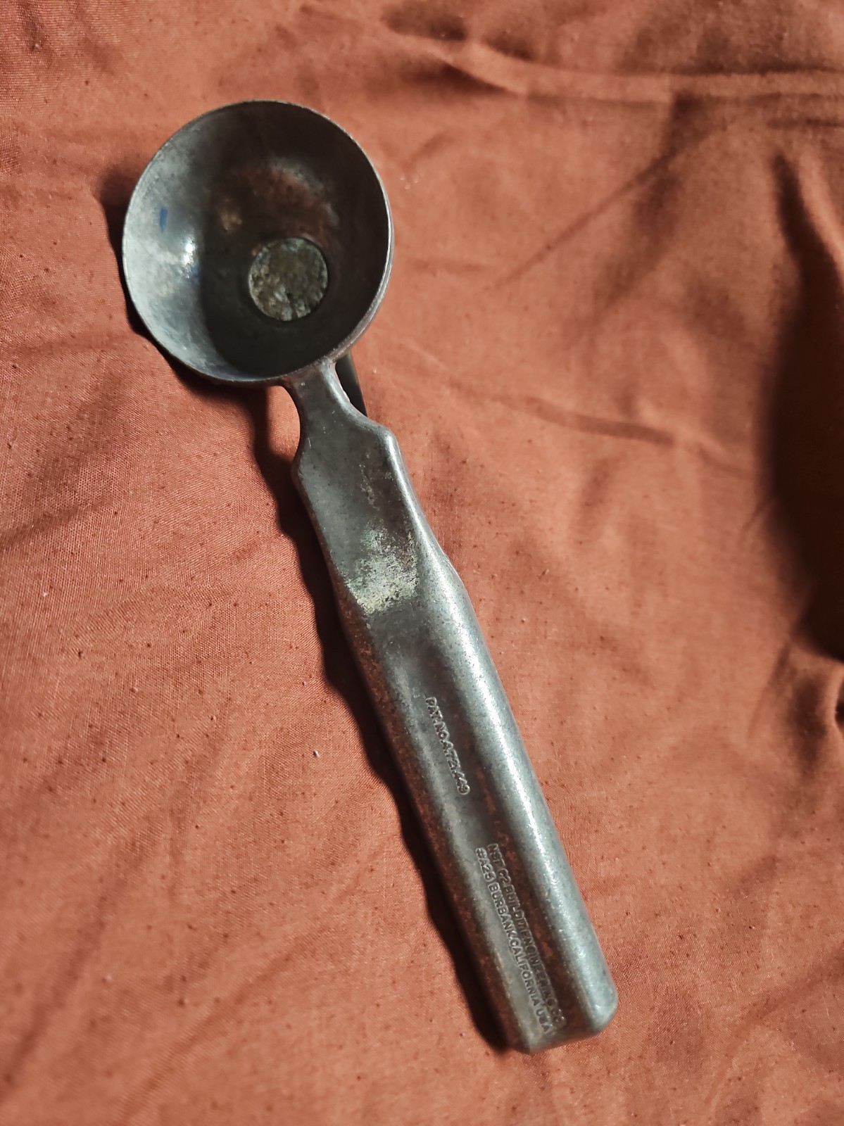 Vintage Baskin Robbins 31 Ice Cream Scoop Buildit Eng Burbank CA Pat 4721449
