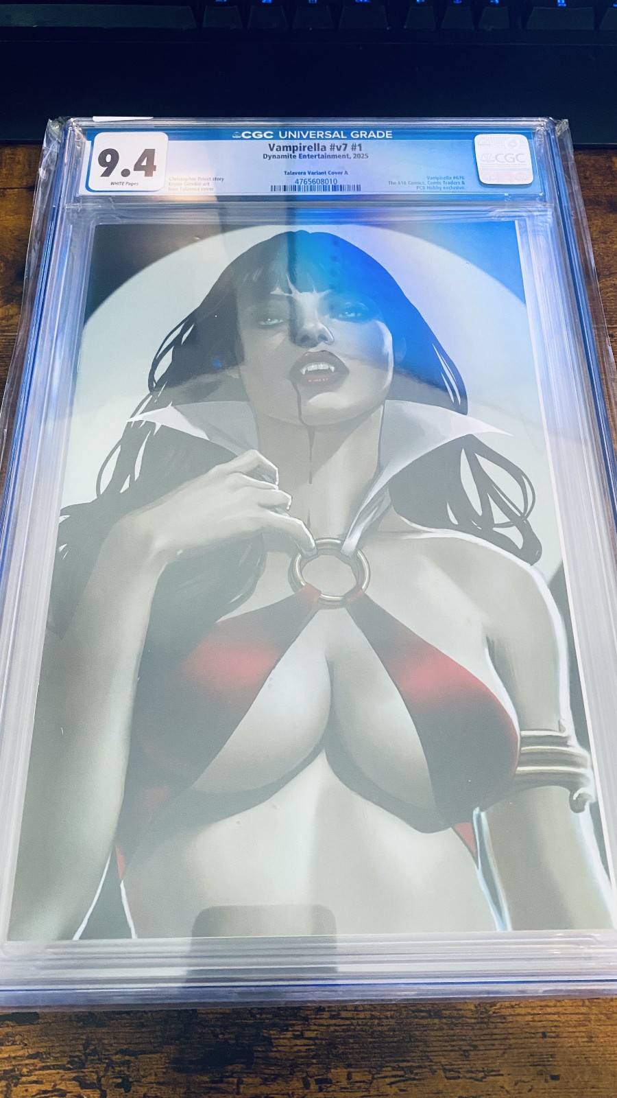 Vampirella #V7 #1 | Talavera Variant Cover A | Graded 9.4