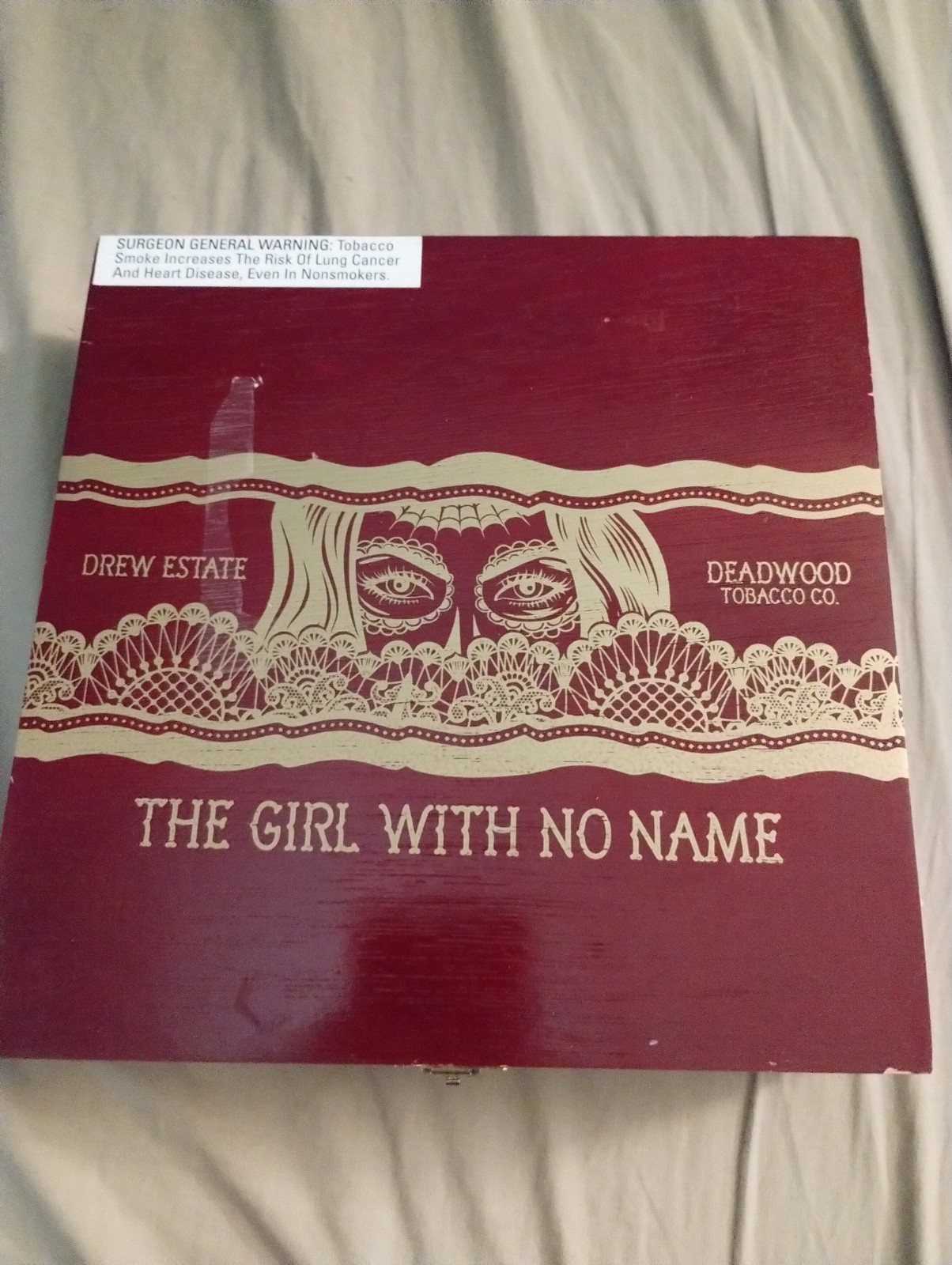Deadwood Tobacco Company - The Girl With No Name Cigar Box (New/Unused)