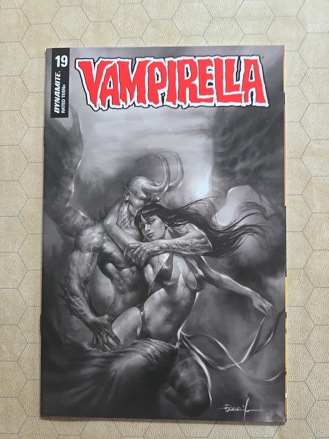 Vampirella (2019) #19 Lucio Parrillo B&W 1:10 Variant