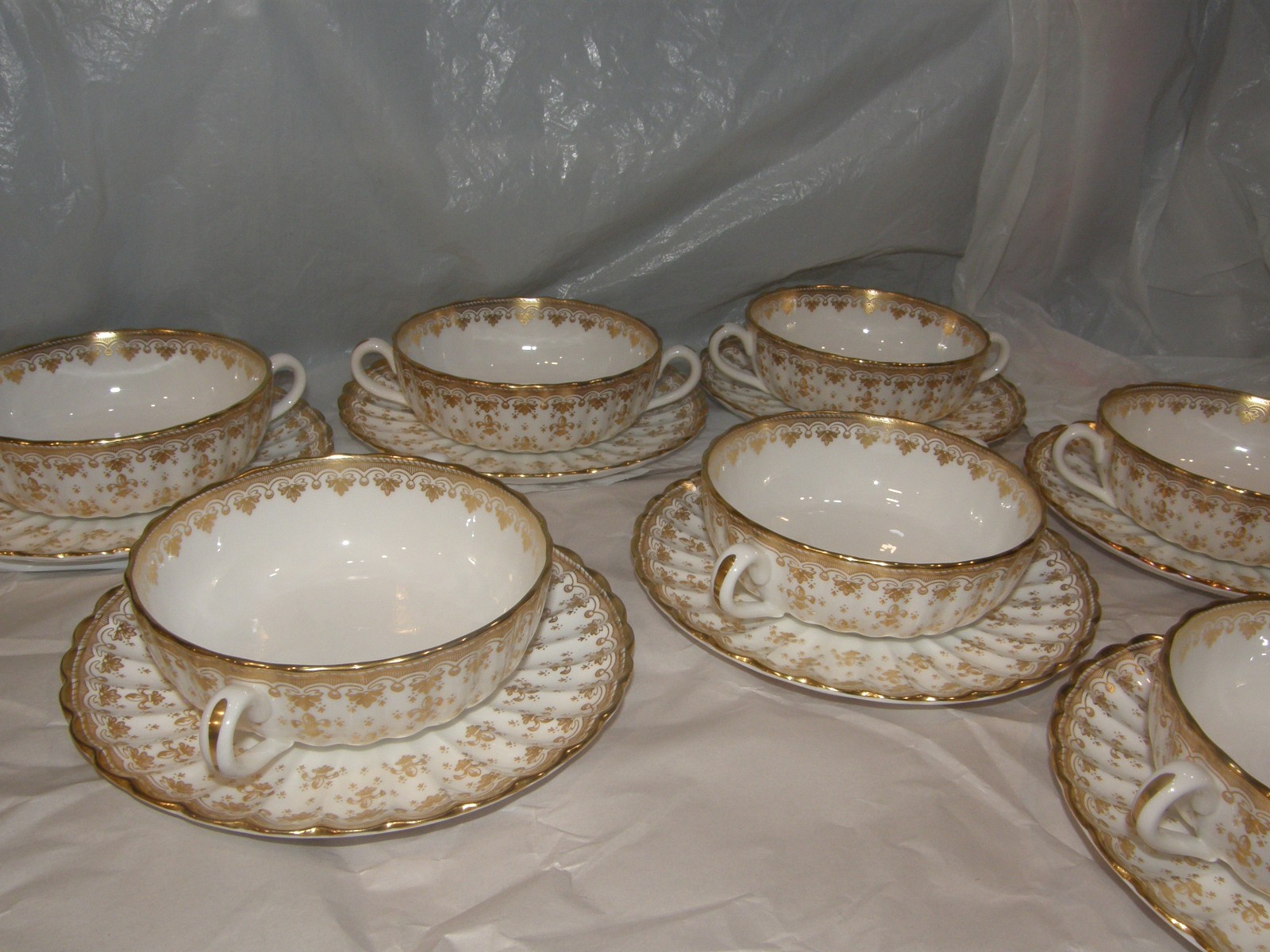 Lot of 7 sets of Spode Fleur de Lys Gold Cream Soup Bowl / Caps & Saucer Lot of 7 sets of Spode Fleur de Lys Gold Cream Soup Bowl / Caps & Saucer
