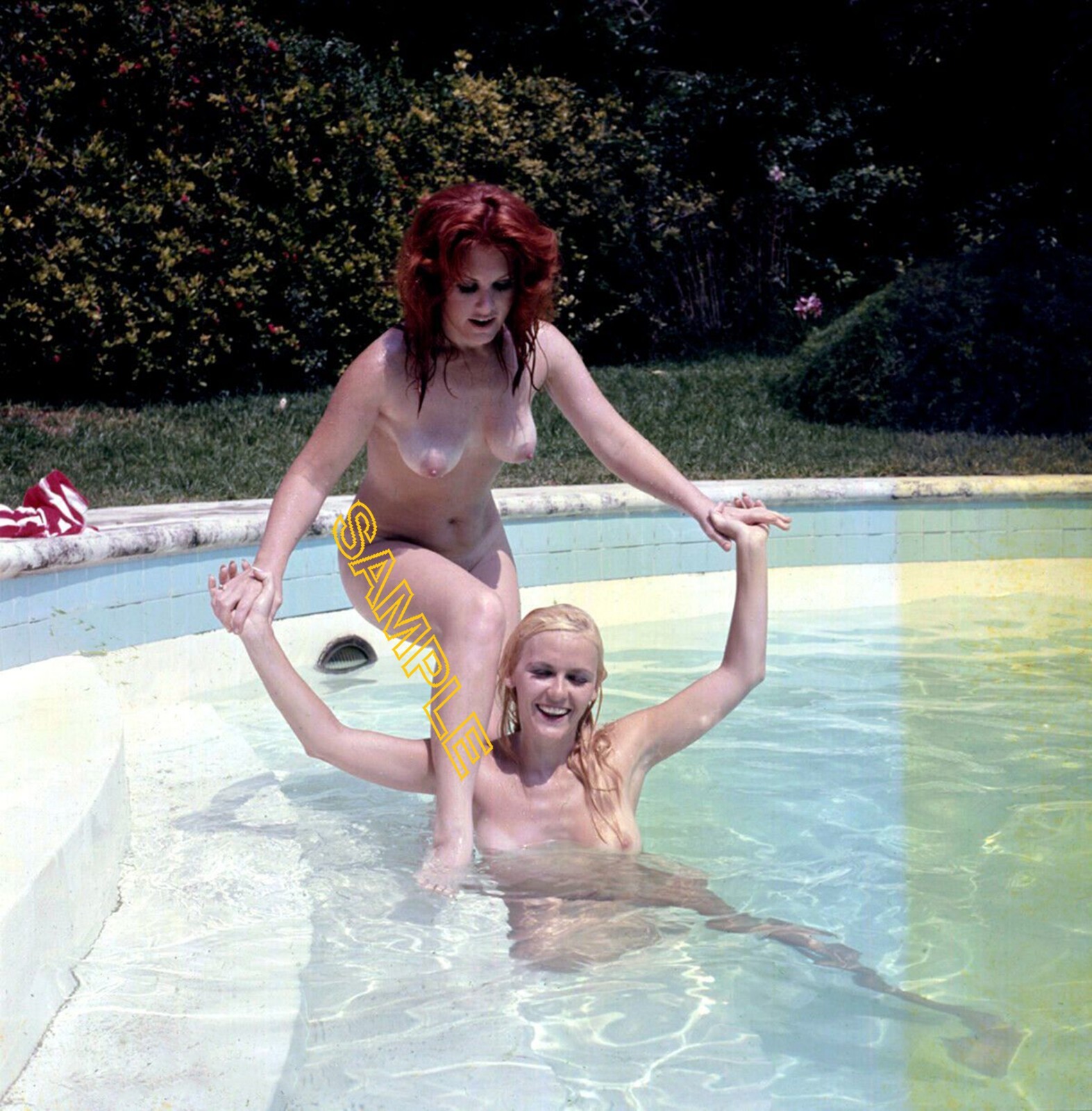 Terri Juston & Lorene Conners - Circa (1970) Bunny Yeager Classic Vintage Nude