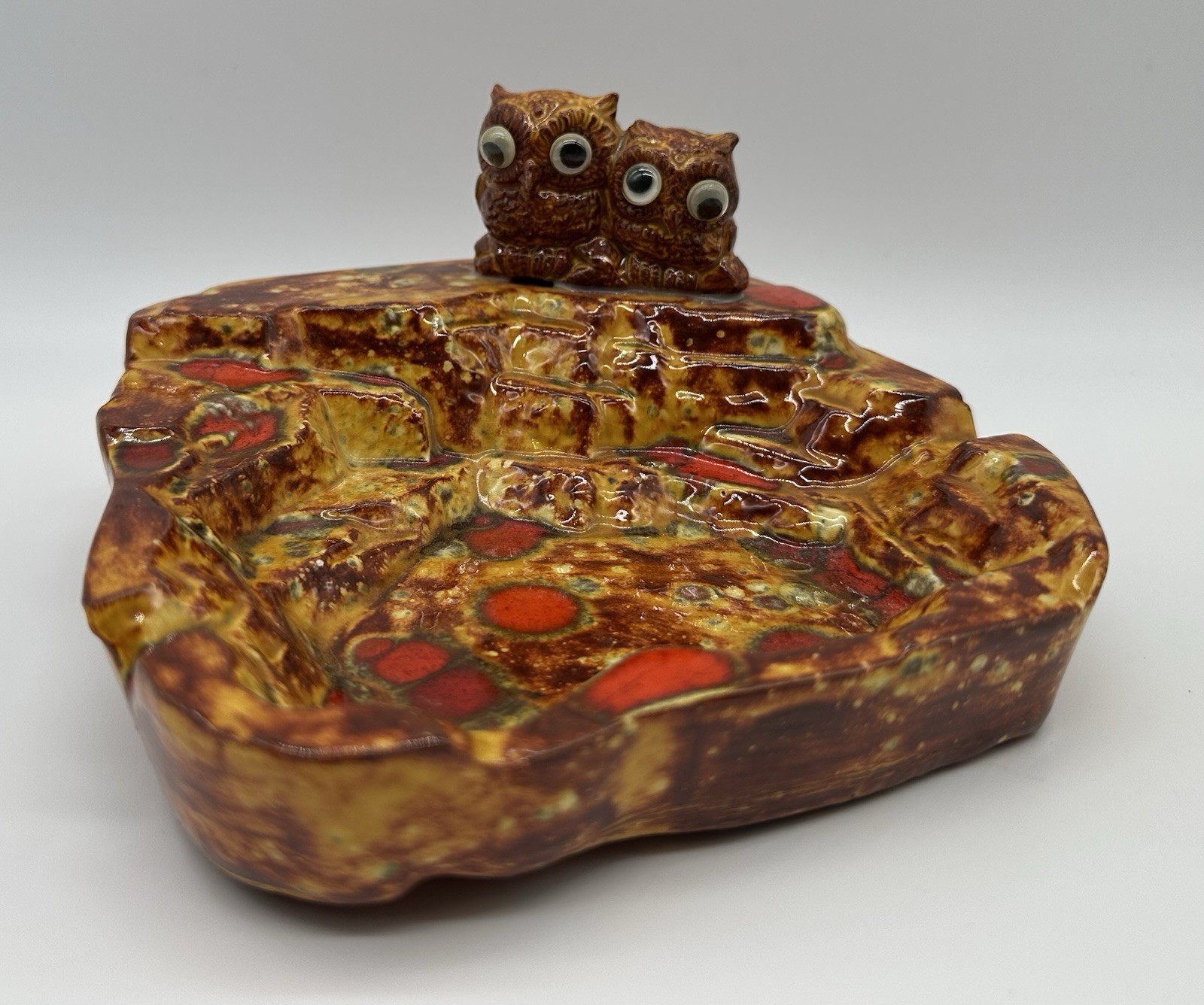 MCM Ceramic Owls Ashtray Brown Orange Drip Glaze Retro Kitschy Groovy Vtg 6x6