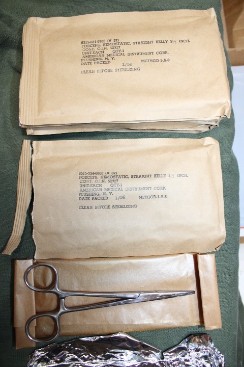 US Military Korean or Vietnam War Era Sealed Steel Medical Straight Forceps NOS